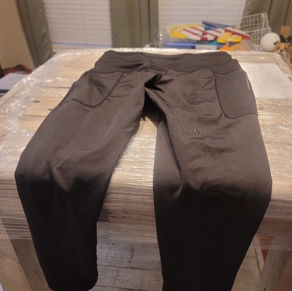 Buttery soft legging - Picture 7 of 16